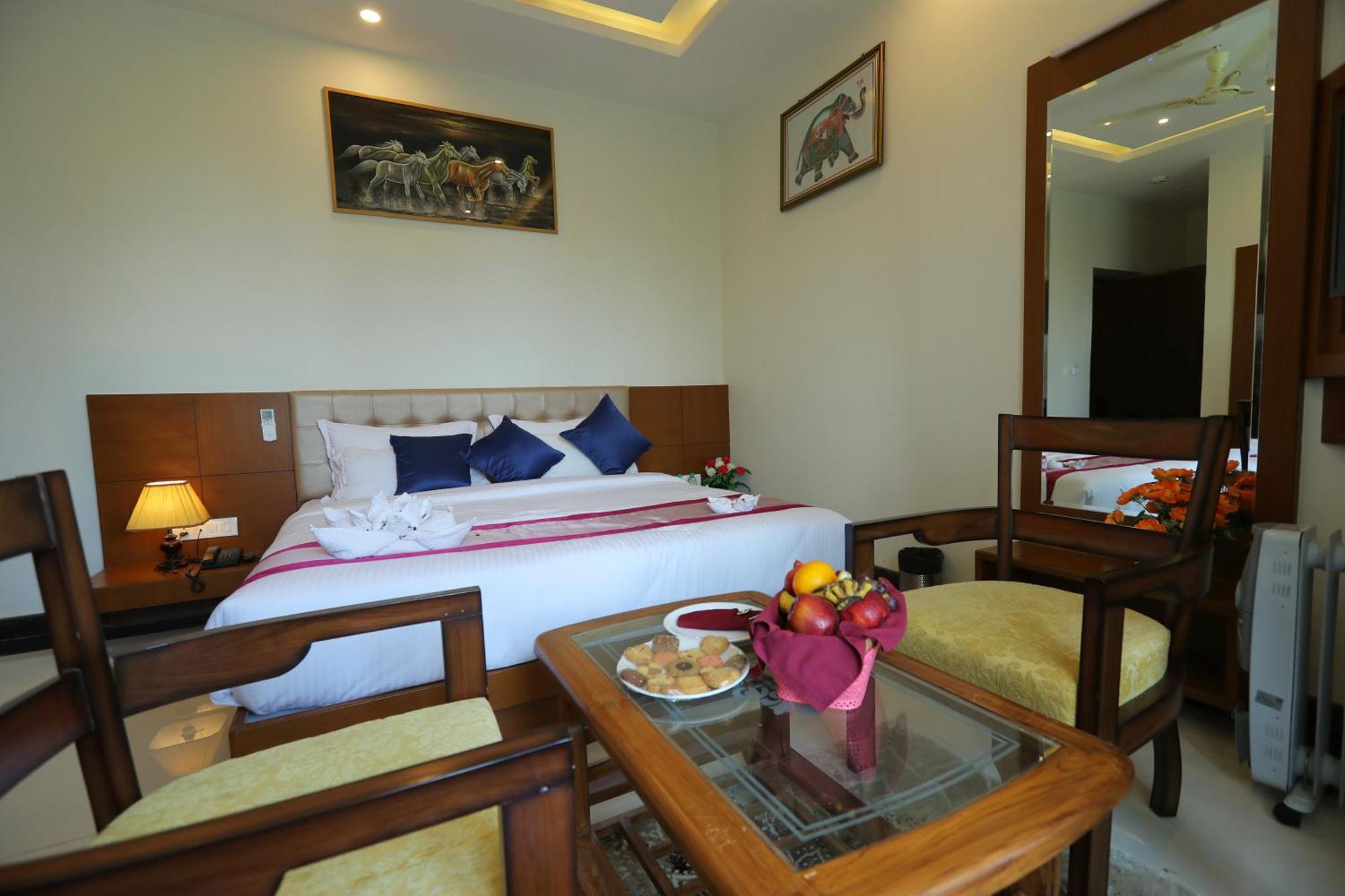 The Everest Hill Resort Kumbhalgarh Exterior foto